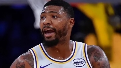 开云中国官网-湖人加时127-125险胜掘金 球员评价：5人优秀，1人及格，3人低迷