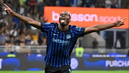 开云网站入口官网-韩鹏胆子真大！热身赛直接尝试让德尔加多踢后腰，效果却很一般