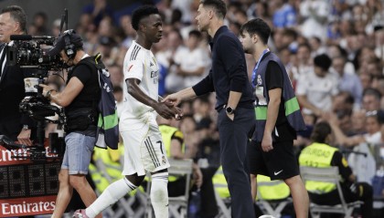 开云app官网-阿隆索怒了！斥责高层：解雇我是错误且不公的 亨利：佛爷昏庸